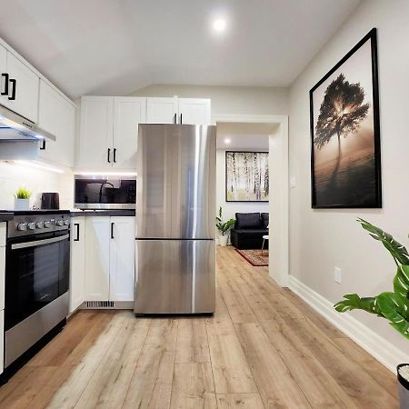 The Cozy Cove Modern King-Bedroom Full Apartment Sainte-Catherine Buitenkant foto